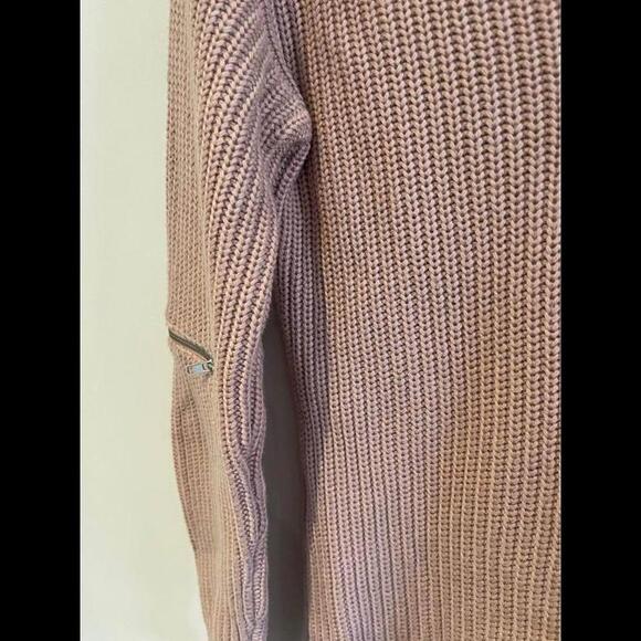 Guess Sweater in Pink with Zips - Picture 4 of 7